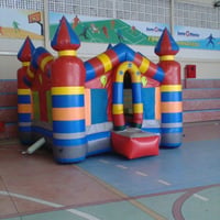 CASTELINHO Pula Pula até 10 anos
