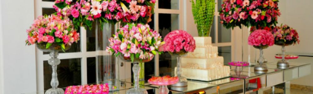 Buffet acima de 150 convidados a decoração é Cortesia