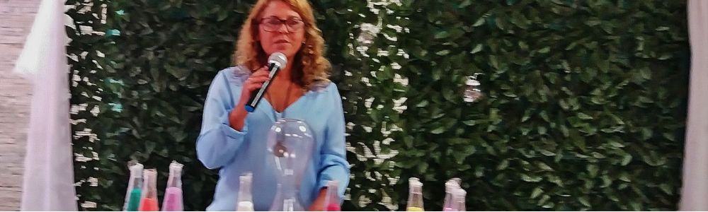 Nena Mar-mestre De Cerimonias