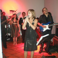 CRISTINA VOCALISTA MARAVILHOSA!