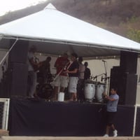 Palco 5x5x1m c/ tenda