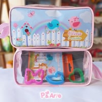 Necessaire Personalizada Transparente + Massinha de Modelar Personalizada e Moldes (forminhas).

S