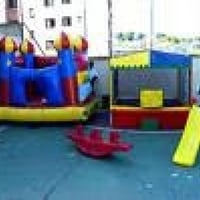 Piscina de bolinhas e castelinho
