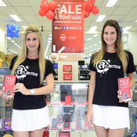 Promotores para entrega de Flyers's.