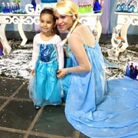 fantasia elsa adulto e infantil