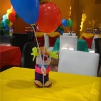 segura balão e peso de porta palhaço