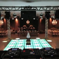 DJ SOM LUZ E PISTA