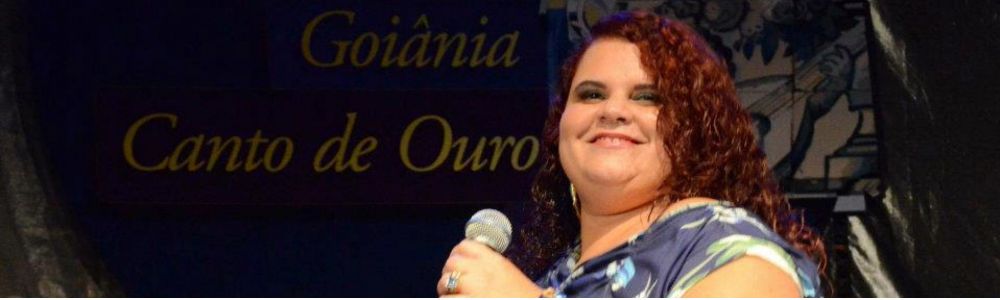 Cantora - Rainy Ághata - Voz e Violão ou Banda