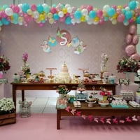 Borboletas e flores