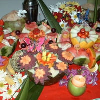escultura de frutas