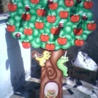 alugo arvore para as maçãs