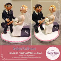 Procurando por estilo e personalização para os detalhes de seu casamento?
Noivinhos e topos de bolo
