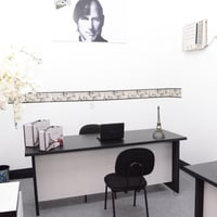 Na sala de tecnologia você terá acesso à tudo que deseja em termos de websites, aplicativos, sistema