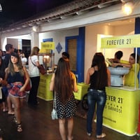 Inauguração da 1º Loja Forever 21 / BH/MG ( Pátio Savassi / 2015 ) /* Pipoca/Algodão Doce / Chup-Chu