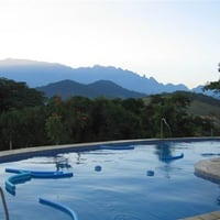 Piscina com vista Serra