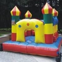 TEMOS TAMBÉM BRINQUEDOS INFLAVEIS!!