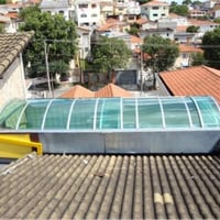 Cobertura em Policarbonato Movel Fechado