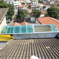 Cobertura em Policarbonato Movel Aberto