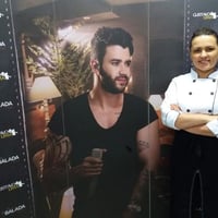 Jantar do cantor Gusttavo Lima e equipe
Local: Pavilhões da Festa da Uva