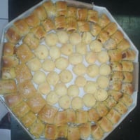 salsicha e pão de queijo
