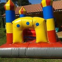 Balão Pula-Pula R$ 250,00 período de 4h.