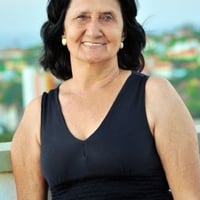 73 anos