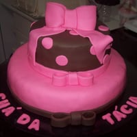 Bolo Marrom e rosa