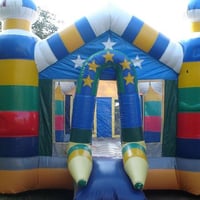Balão Pula-Pula Castelinho 3,30 x3,30 x3,10m alt.
