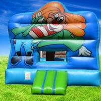 Mini Play
Para crianças até 8 anos
Medidas: 
- 4m largura 
- 4m comprimento
Brinquedo conta com