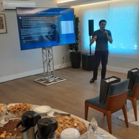 locação de tvs todos os tamanhos para feiras, eventos corporativos e eventos sociais. 15 até 85"