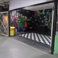 Pista de dança e área de animação