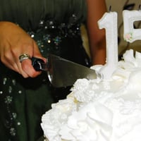 DEBUTANTE
