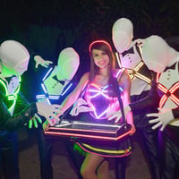 Animadores e Baleira LED
