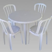 Conjunto de mesa redonda Desmontável
As Cadeiras suportam até 140 Kg.