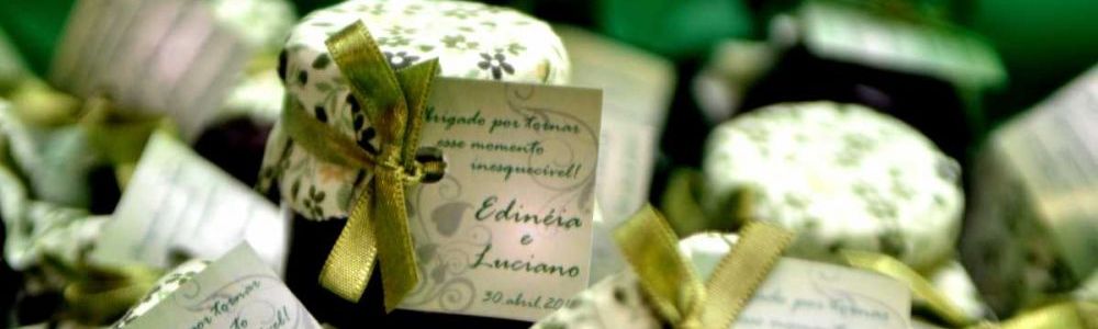 Lembrancinhas e Convites Personalizadas para todas as ocasiões.