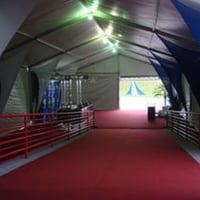 Decoração de Tenda, com Malhas e Carpete
