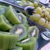 Frutas frescas e selecionadas...