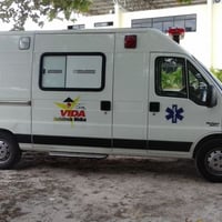 Ambulâncias Novas Equipadas como UTI