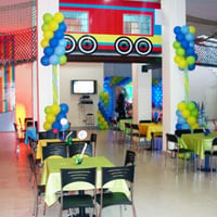 Espaço com capacidade para 200 convidados
