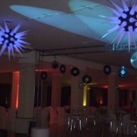 Sputiniks, globos e efeitos do moving