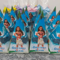 CAIXA PIRÂMIDE, CAIXA SUSHI, CAIXA BALA, CAIXA MEIA BALA, CAIXA MILK PERSONALIZADAS