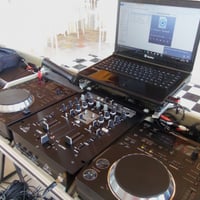 Equipamentos de Qualidade (Cdjs e Mixer)