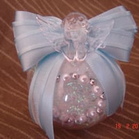 Bolinha de acrílico, anjo e mini-terço